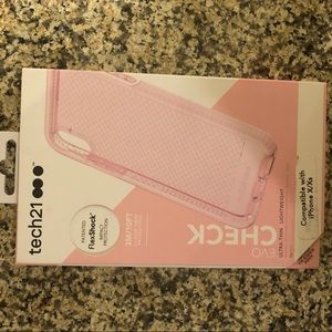 iphone x TECH 21 light pink case NEVER USED